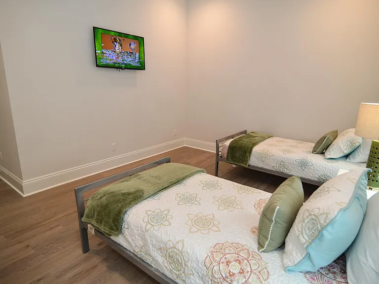 33 Sunset Key Ct — Photo 24