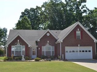 985 Waldwick Dr, Lawrenceville, GA 30045