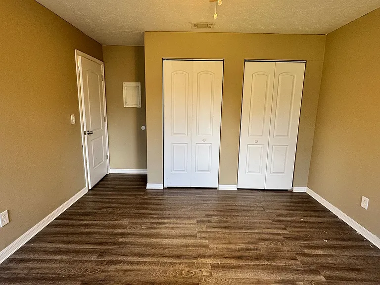 4001 E 22nd Ave #C — Photo 13