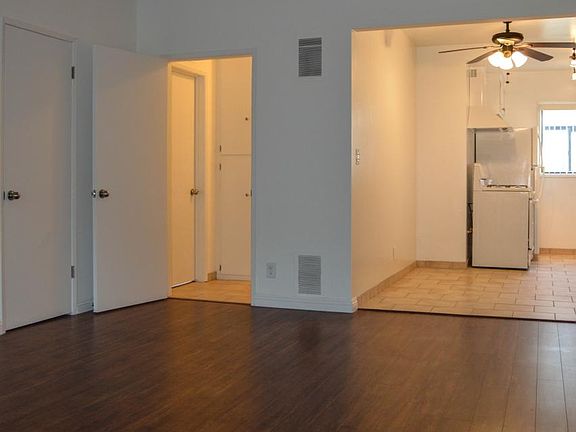 4th image of 3432 Keystone Ave APT 9