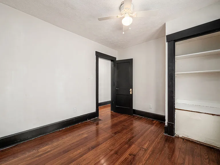 662 E Whittier St #662 — Photo 26