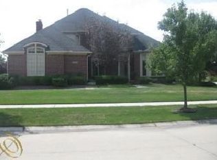 47703 Pavillon Rd, Canton, MI 48188