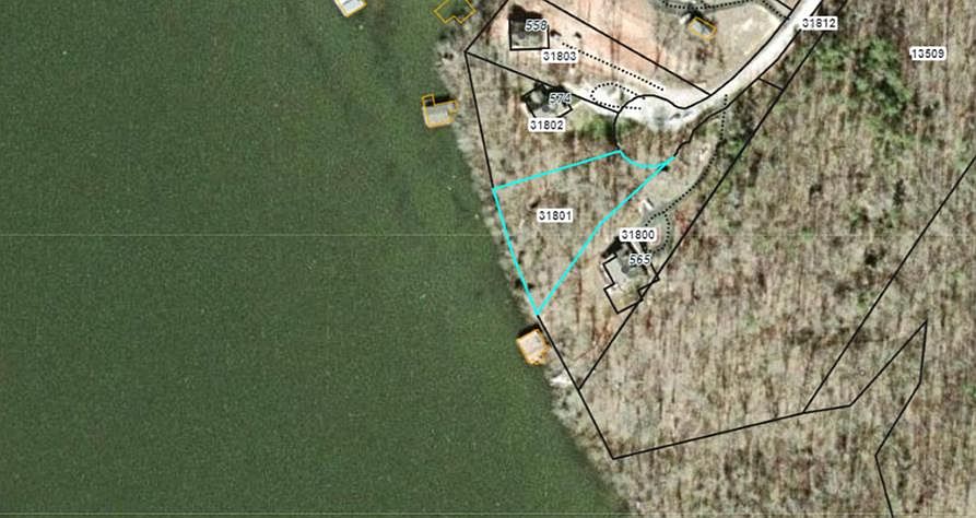 2nd image of 39 Waynes Ct