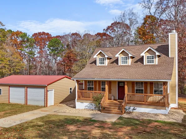 140 Carols Ln, Locust Grove, GA 30248