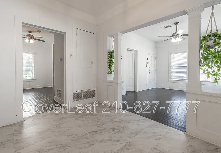 323 Barrera St — Photo 13