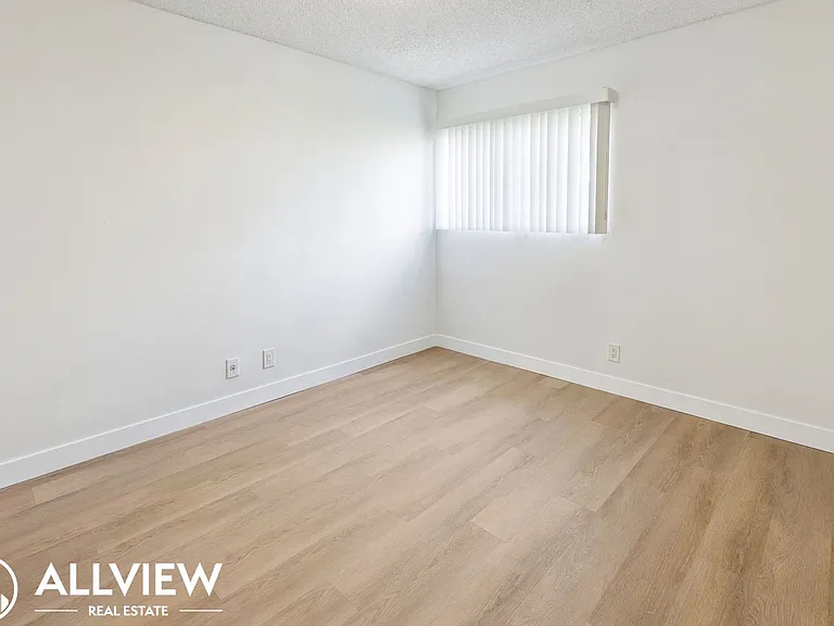29 Skysail Dr — Photo 17