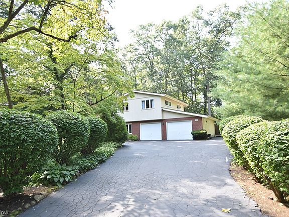 4th image of 7157 Northview Dr