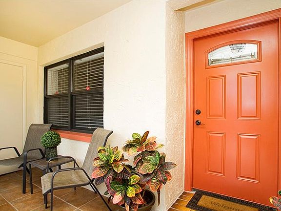 2nd image of 6408 Bonnie Bay Cir