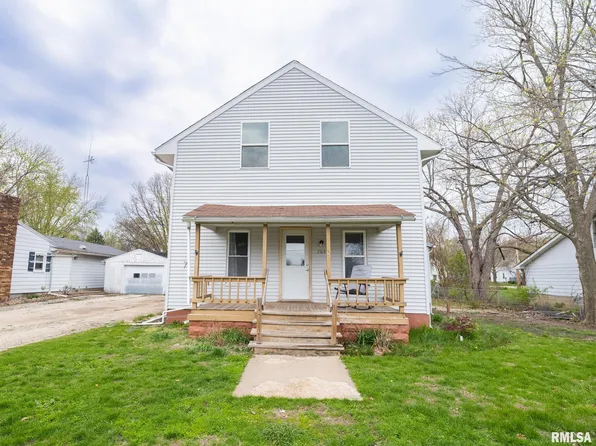 705 W Sharon St, Elmwood, IL 61529