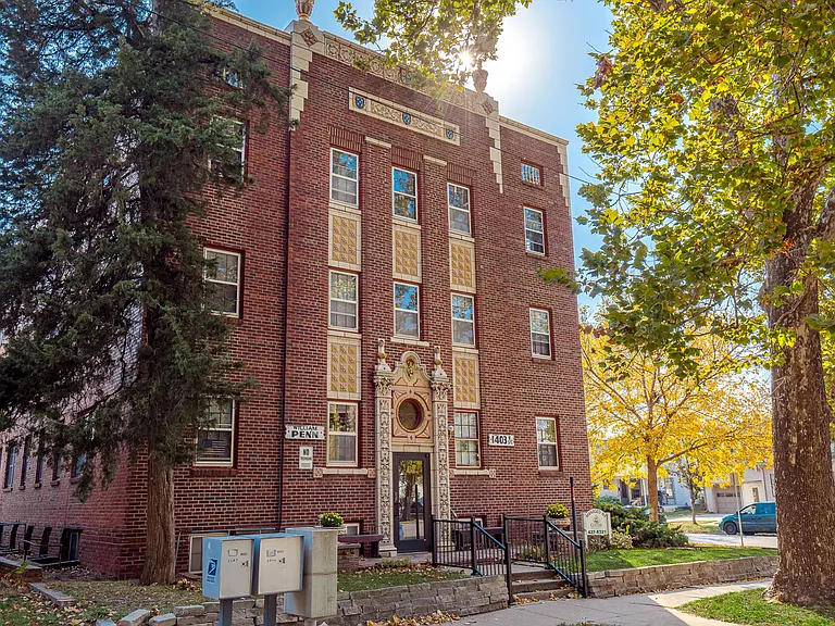 1403 E St #B2 — Photo 20
