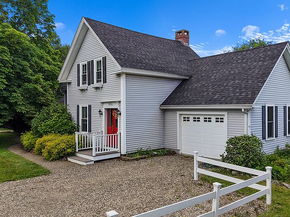 4th image of 1052 Meadow Pond Road