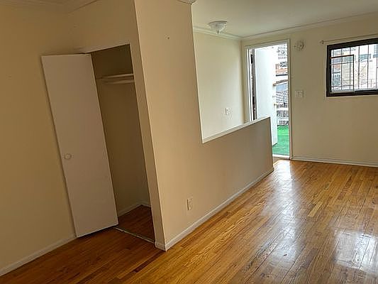 5th image of 325 E 92nd St APT 5B