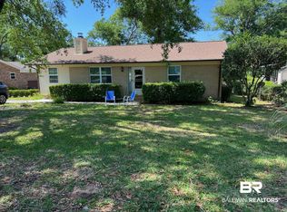 2691 Pine Ridge Dr, Lillian, AL 36549