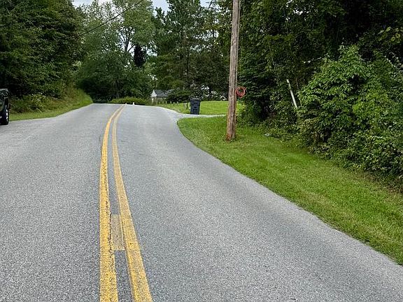 4th image of 98 Mason Rd