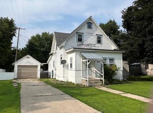 130 Linden St, Dawson, MN 56232