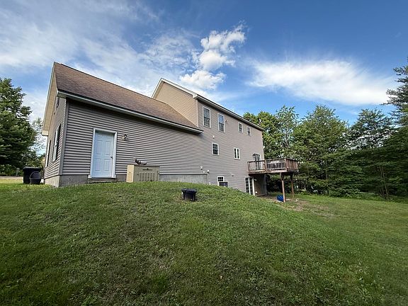 2nd image of 90 Deer Meadow Road