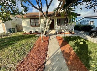 1613 N D St, Lake Worth, FL 33460
