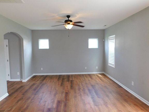 4th image of 434 Bald Cypress Ln