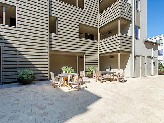 5th image of 1838 Ogden Dr APT 101