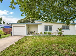 10594 104th Ave, Largo, FL 33773