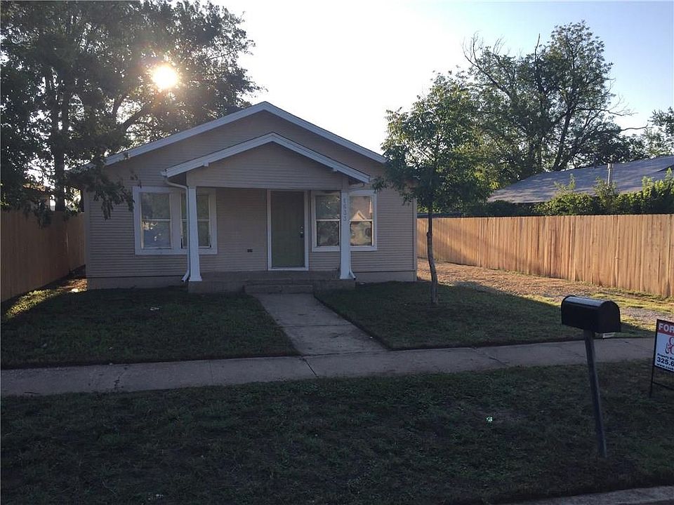 1st image of 1633 Orange St