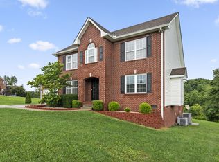 160 Lena Loop, Burns, TN 37029