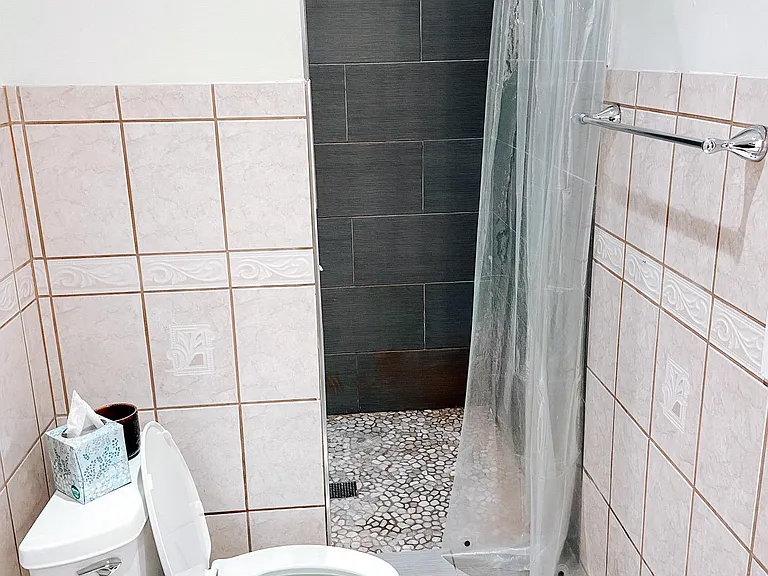 2245 N Sawyer Ave #1 — Photo 9