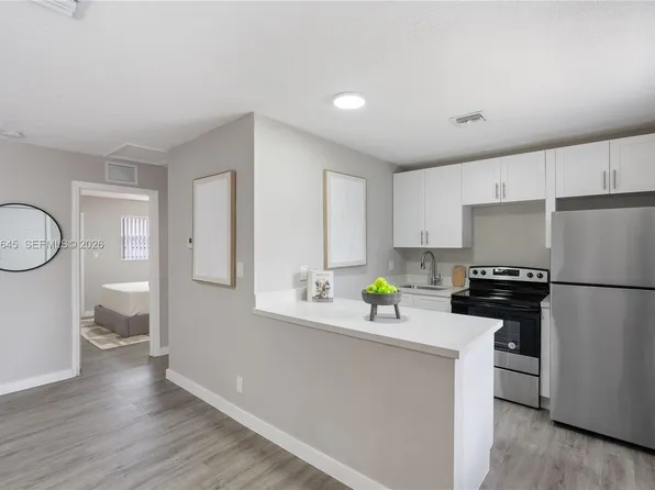 322 SW 14th St #4, Fort Lauderdale, FL 33315