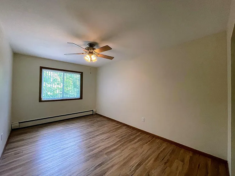 400 6th Ave SE #25 — Photo 7