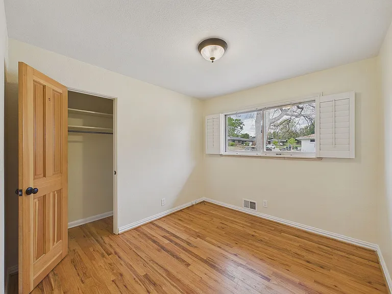 1695 E Cornell Ave — Photo 13