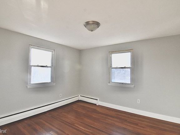 landlord_unit_photo_1.25