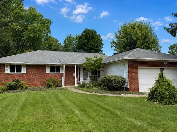 2021 Edenhall Dr, Lyndhurst, OH 44124