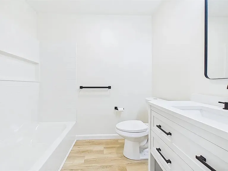 33 Crapo St #1 — Photo 4