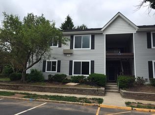 21 Norwich Pl #18, Somerset, NJ 08873