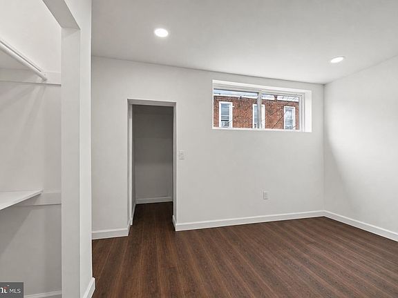 4th image of 6729 Linmore Ave