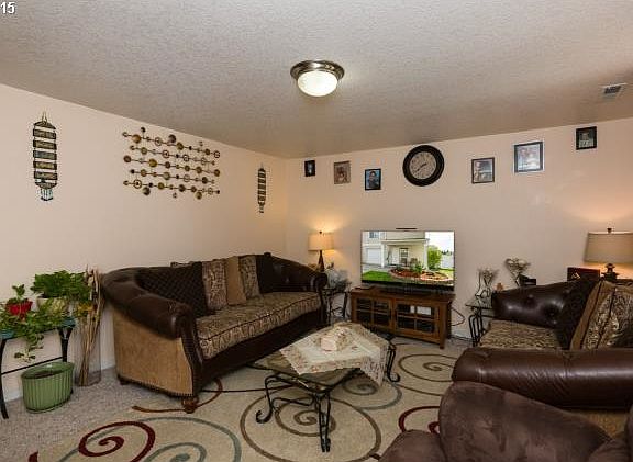 3rd image of 7805 NE 62nd Way
