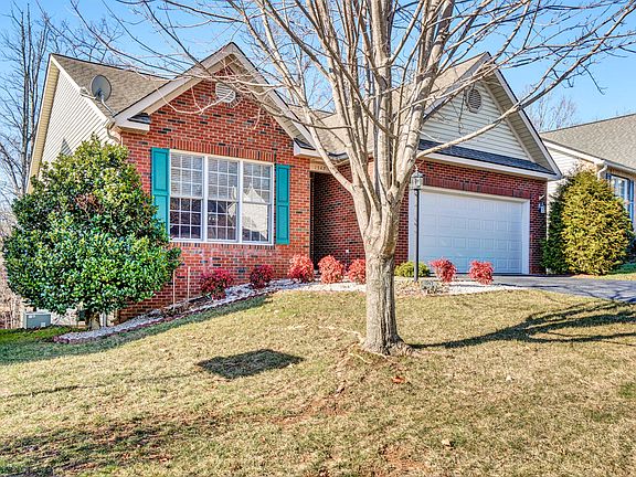 2nd image of 1547 Innsbrooke Dr