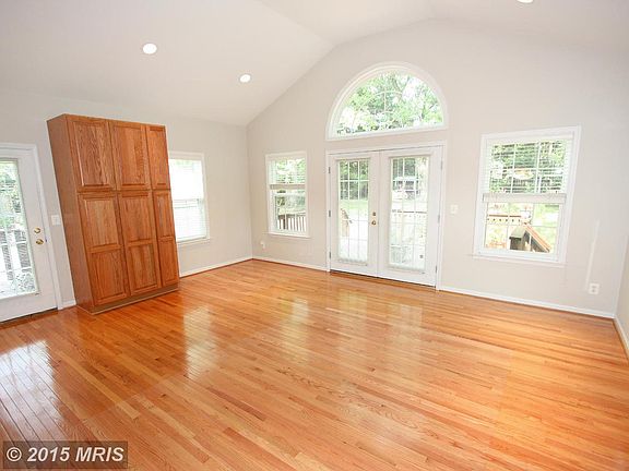 5th image of 10538 Martellini Dr