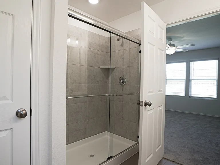2043 Pleasant Knoll Cir — Photo 6