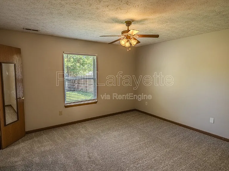 5053 Saddle Dr — Photo 18