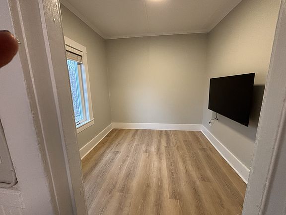 5th image of 12 Briggs St #2