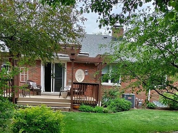 3rd image of 1109 W Stratford Dr