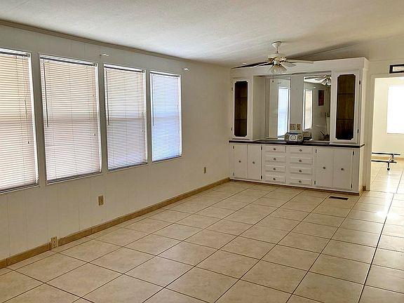 3rd image of 1830 Torrey Pines Ct #252