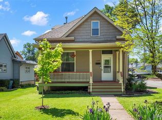 528 Hillsboro Ave, Edwardsville, IL 62025