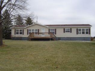19216 Eastwood Dr, Osakis, MN 56360