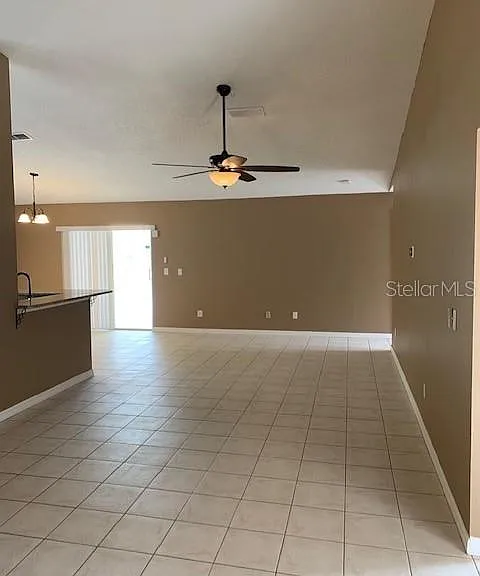 7817 Laurel Oak Ln — Photo 10