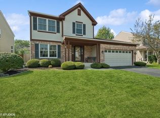 2606 N Cherry Cove Ln, Round Lake Beach, IL 60073