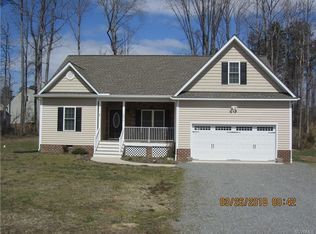 5872 Deerpath Dr, New Kent, VA 23124