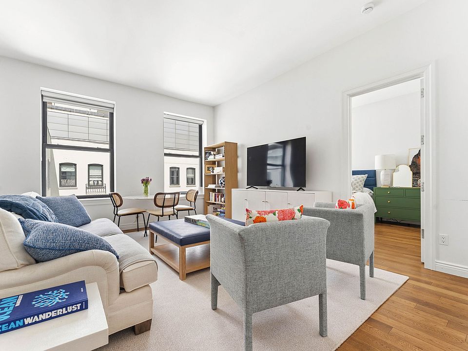 1st image of 225 5th Ave Penthouse V