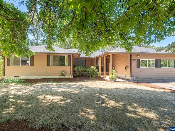 3740 NW Chinquapin Pl, Corvallis, OR 97330